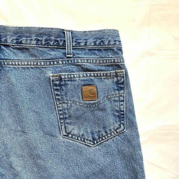 Carhartt Traditional Fit Jeans B18 DST Mens 42x32 Relaxed Medium Blue Wash Denim - Picture 8 of 11